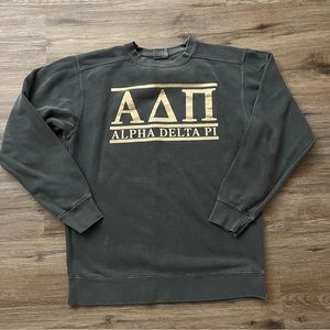 Alpha Delta Pi Comfort Colors Pullover Size S